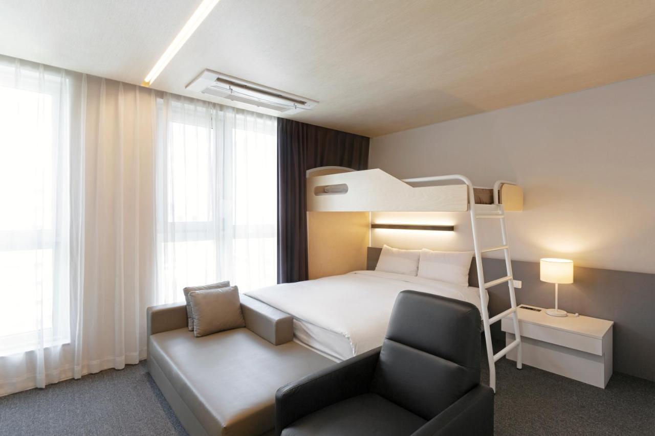 Grand City Hotel צ'אנגוון מראה חיצוני תמונה