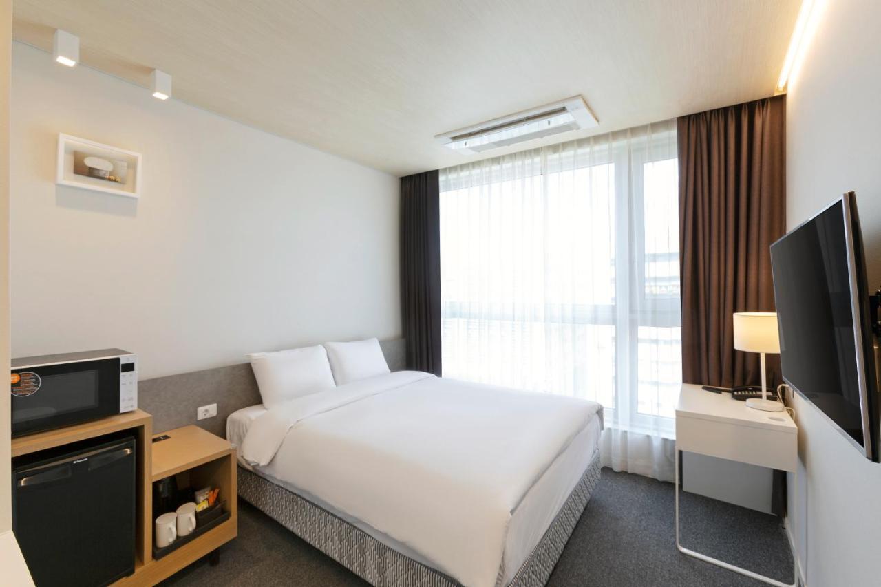 Grand City Hotel צ'אנגוון מראה חיצוני תמונה
