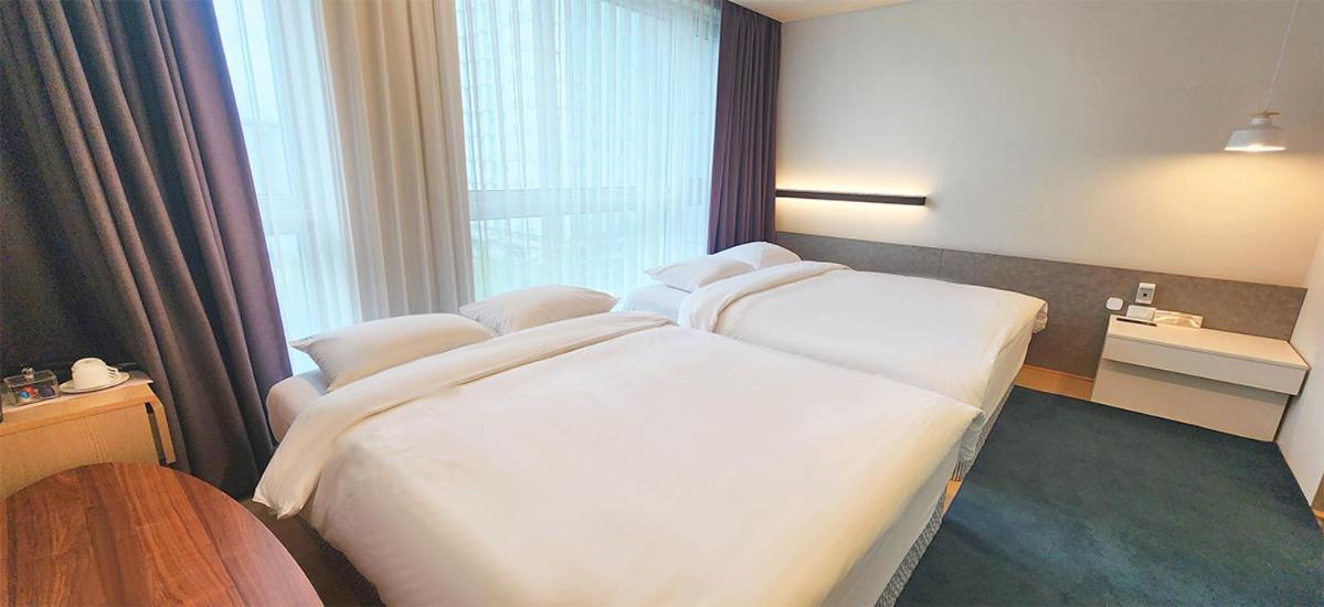 Grand City Hotel צ'אנגוון מראה חיצוני תמונה