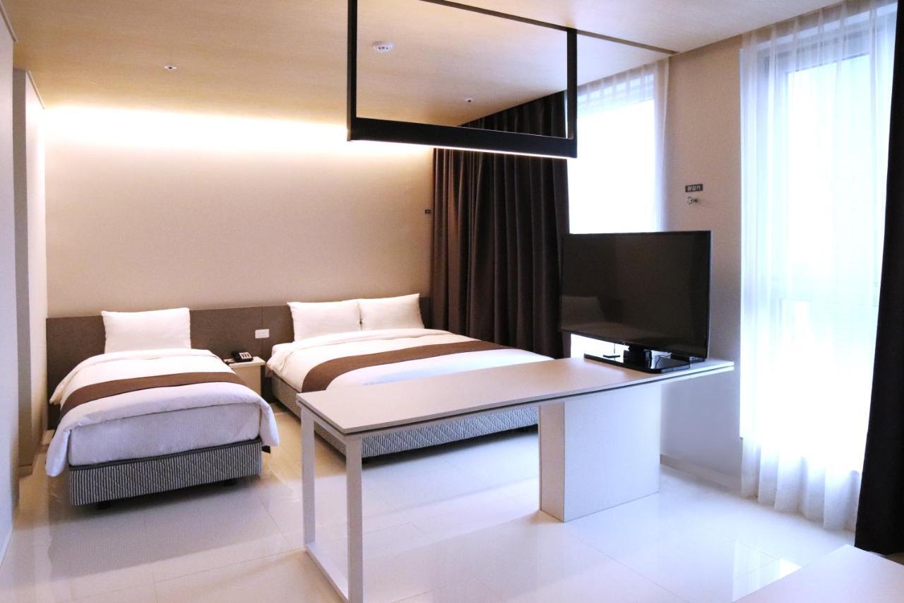 Grand City Hotel צ'אנגוון מראה חיצוני תמונה